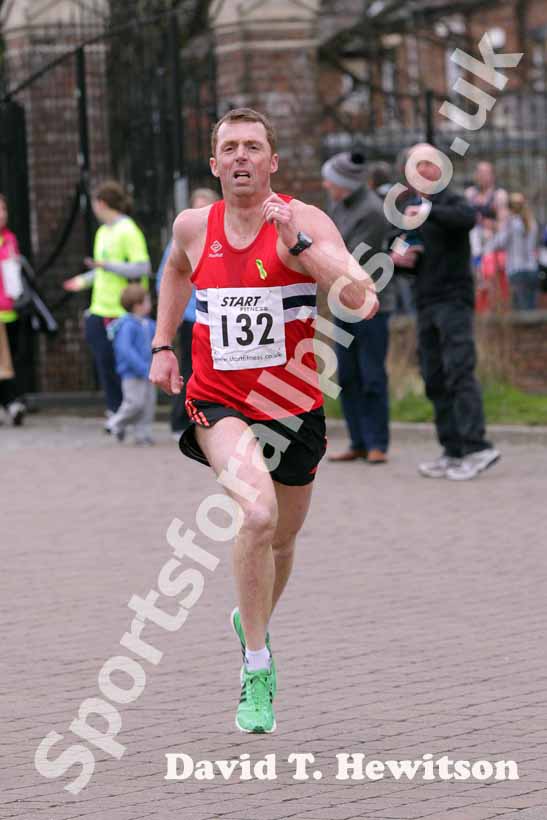 Ian Twaddle(NSP) finishing the Wallsend Harriers Terry OGara Memorial 5k Road Race.